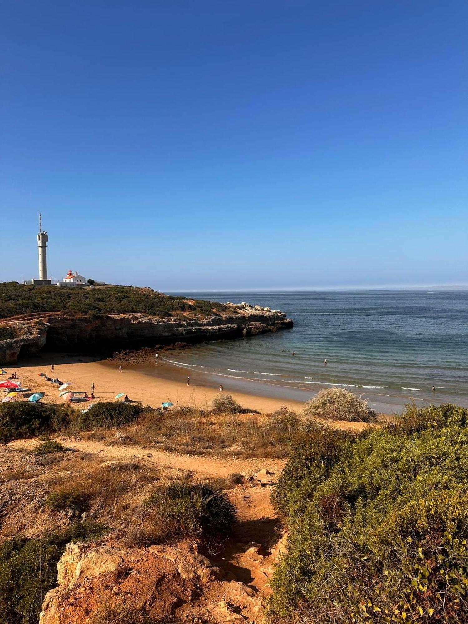 Charming Apartment In Portimao Wi-Fi/Ac Bagian luar foto